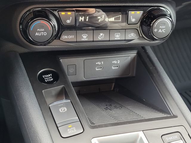 New 2026 Nissan Kicks SV w/ Cold Weather Package image 15