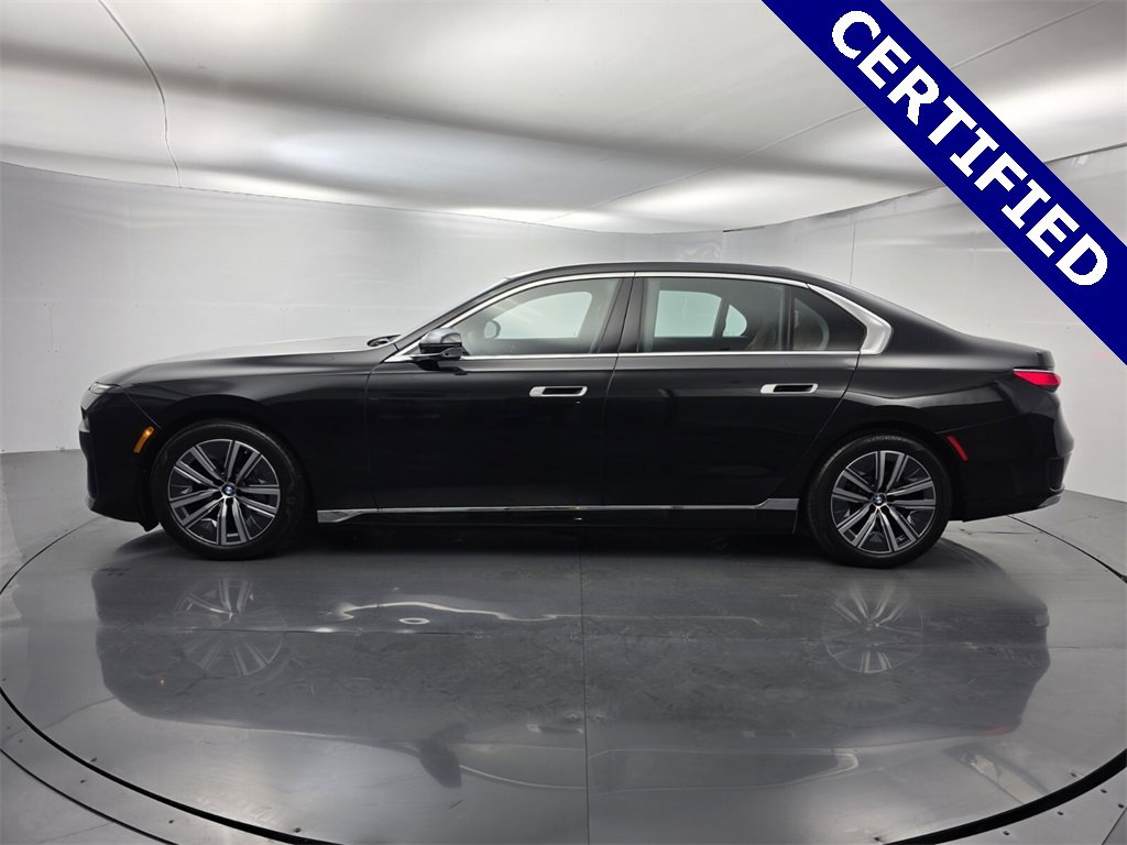 Certified 2023 BMW i7 xDrive60 image 7