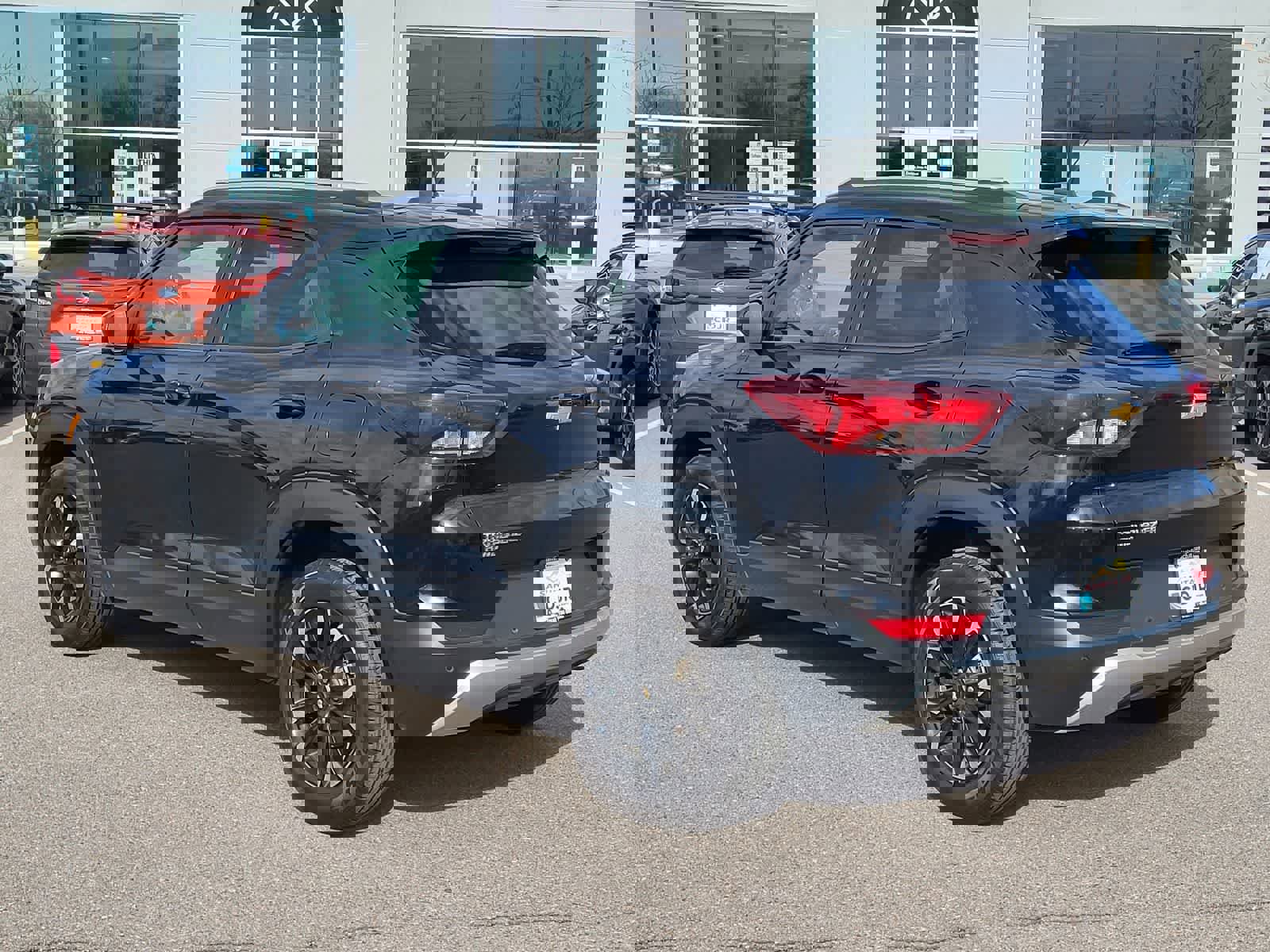 Used 2023 Chevrolet TrailBlazer LT w/ Convenience Package image 7