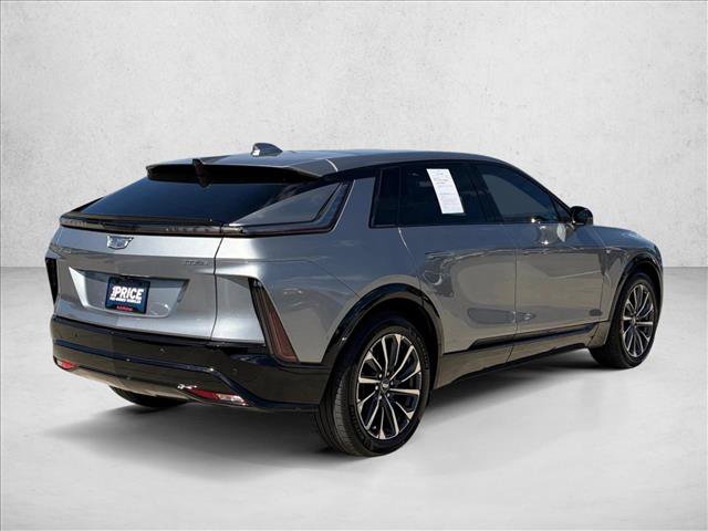 Used 2025 Cadillac Lyriq Sport w/ LPO, Floor Liner Package AWD/4WD image 5
