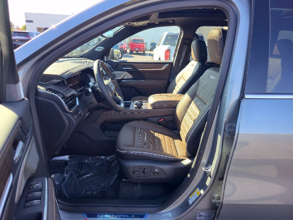 New 2027 GMC Acadia Denali Ultimate AWD/4WD image 21
