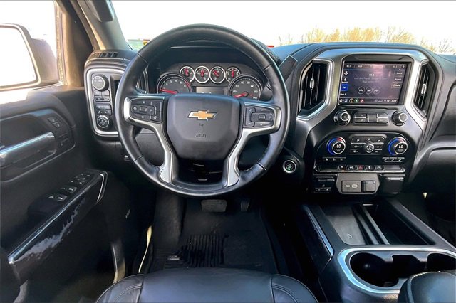 Used 2020 Chevrolet Silverado 1500 LTZ w/ LTZ Convenience Package image 9