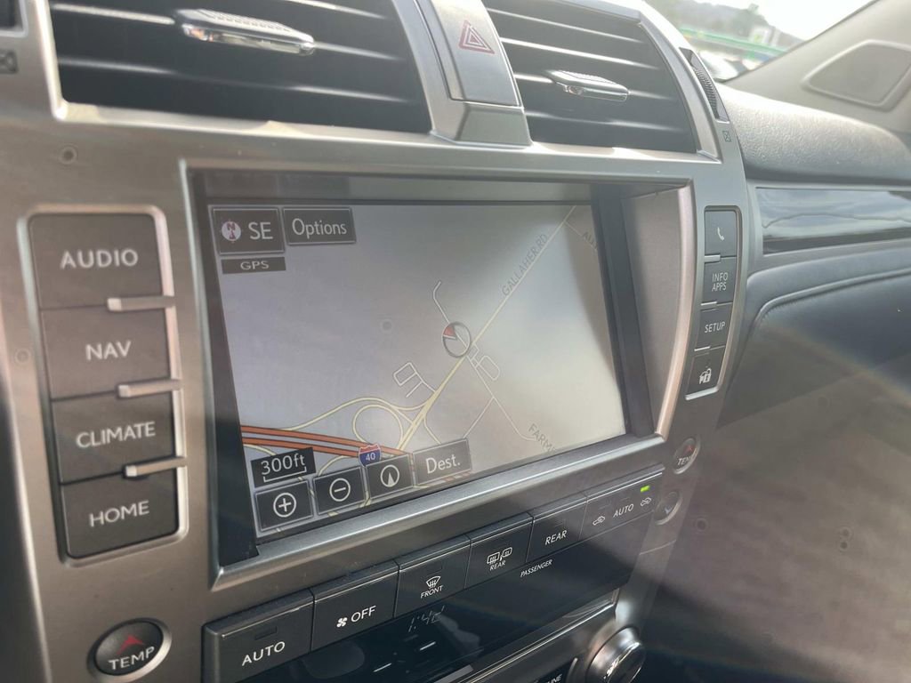 Used 2021 Lexus GX 460 Luxury w/ Sport Design Package image 36