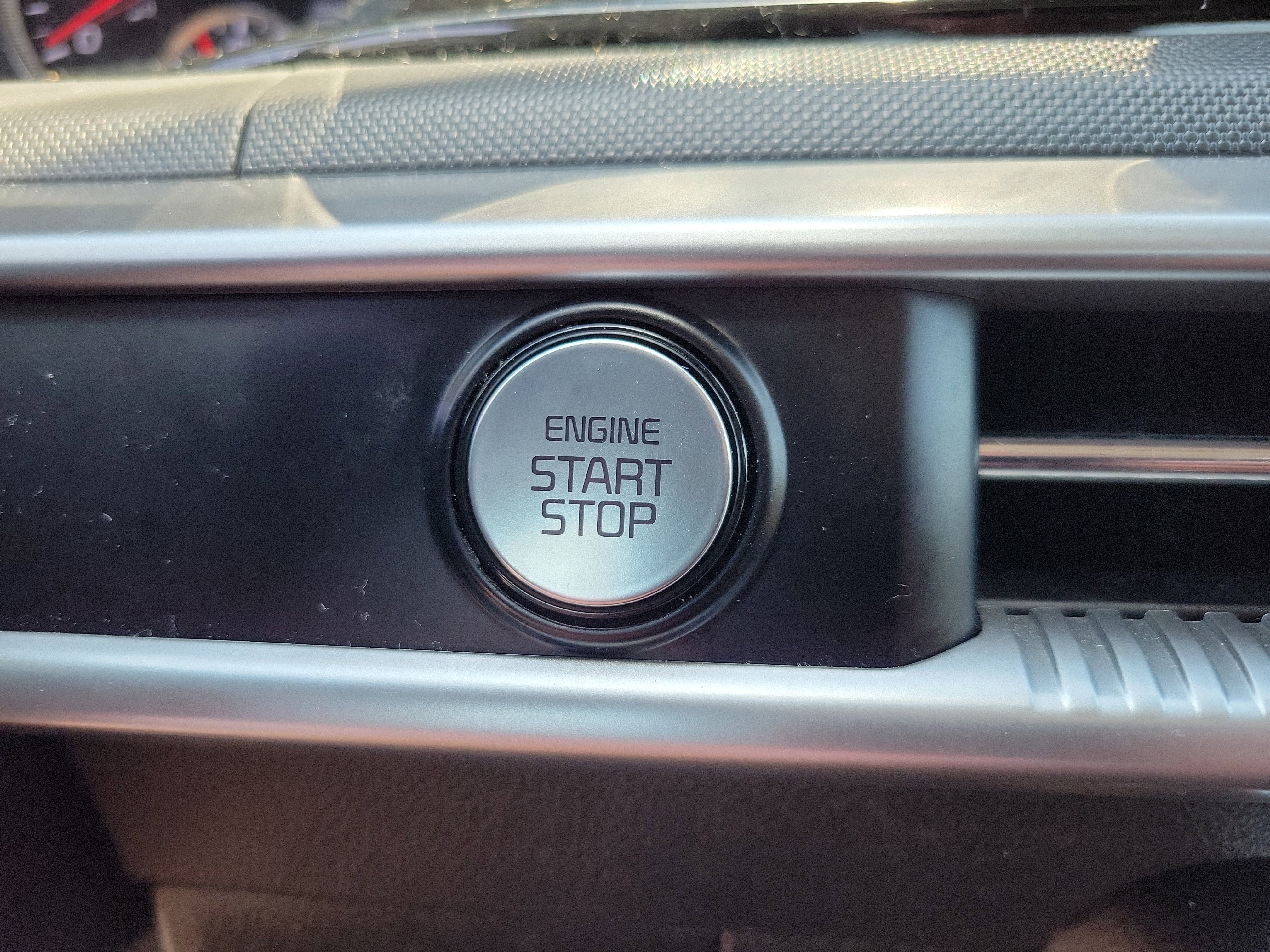 Used 2023 Kia K5 LXS image 13