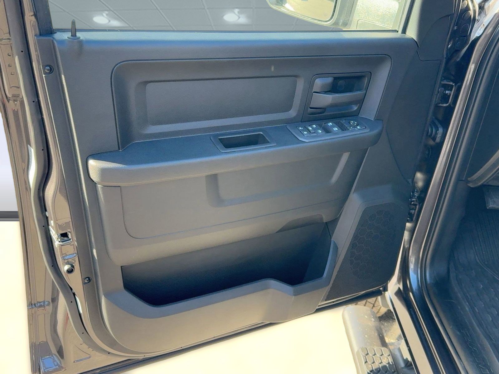 New 2026 RAM 3500 Tradesman image 21