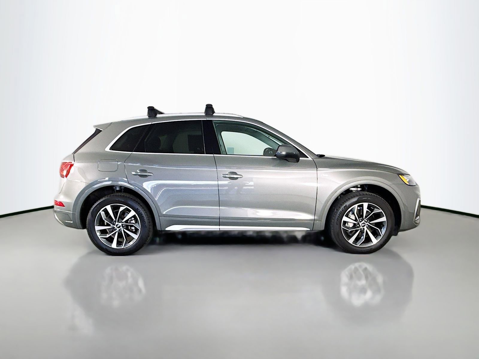 Certified 2023 Audi Q5 2.0T Premium w/ Convenience Package image 8