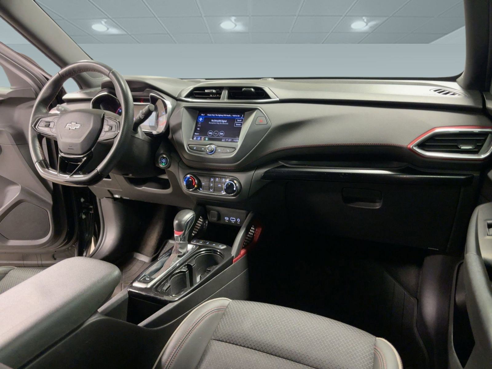 Used 2022 Chevrolet TrailBlazer RS image 29