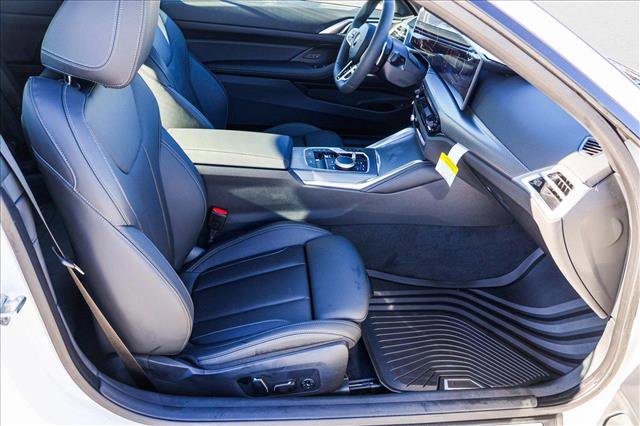 Used 2025 BMW 430i xDrive Convertible w/ M Sport Package image 23