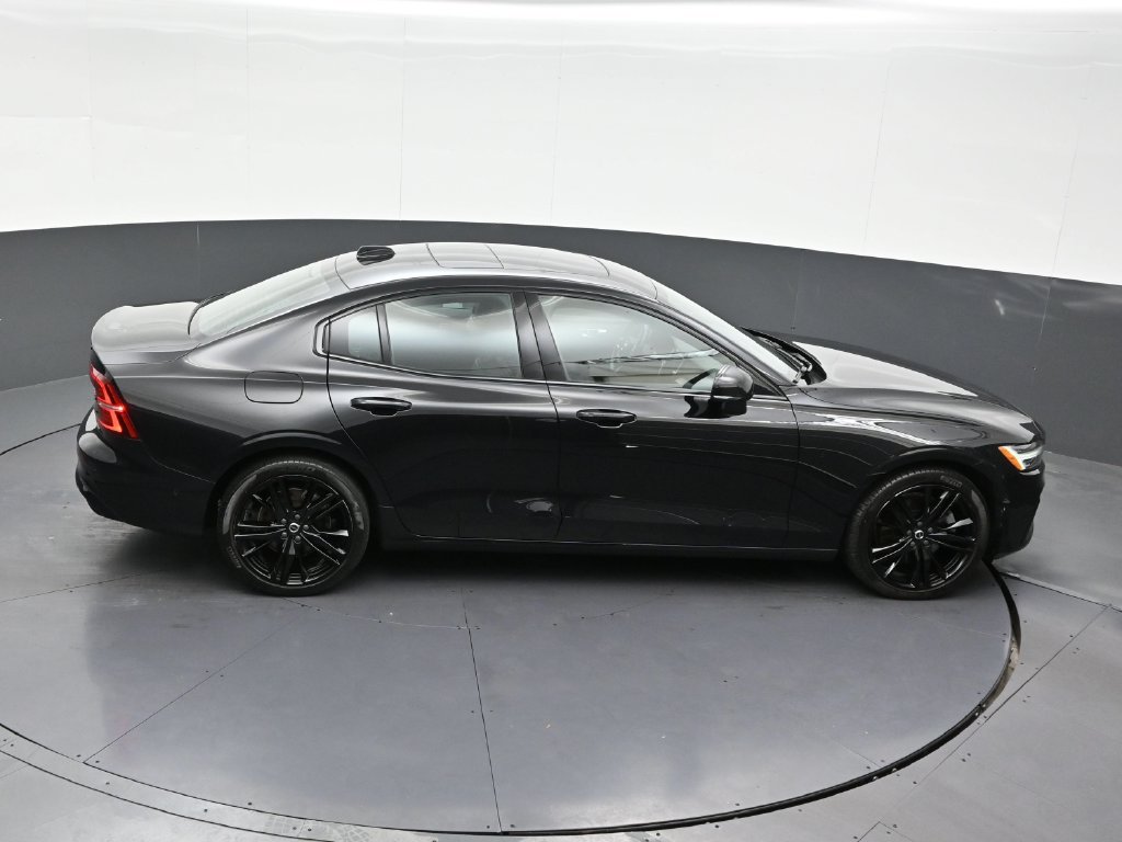 Certified 2024 Volvo S60 B5 Plus FWD image 19