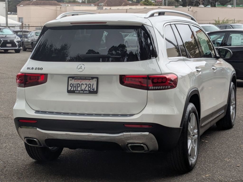 Used 2023 Mercedes-Benz GLB 250 image 5