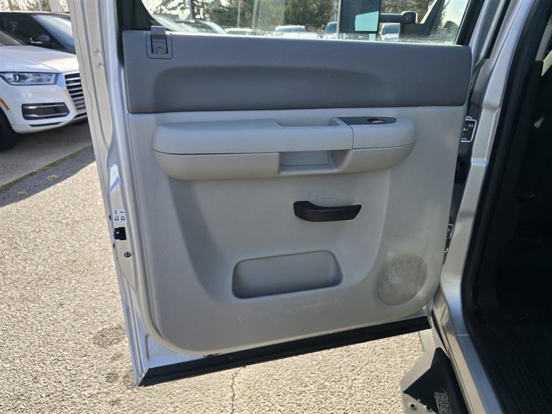 Used 2012 GMC Sierra 3500 W/T image 32