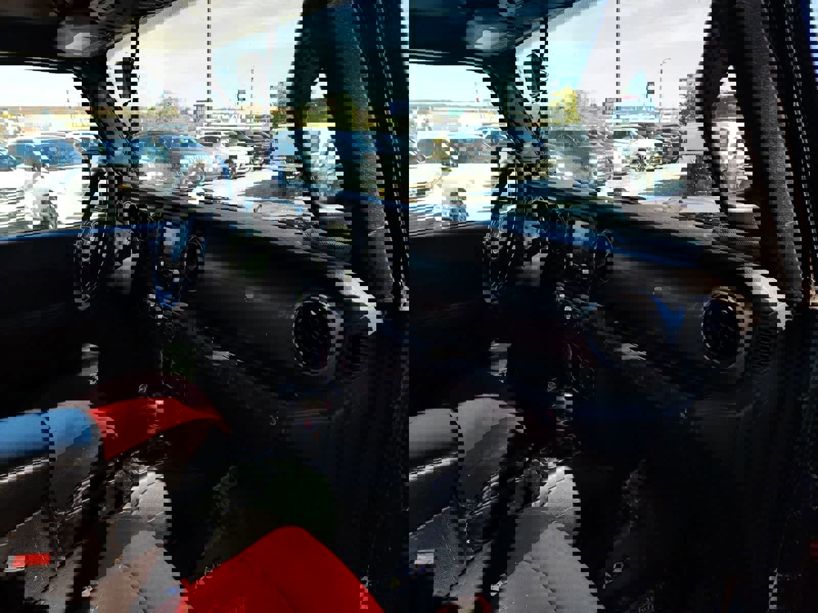 Certified 2018 Jeep Wrangler Unlimited Sport image 17