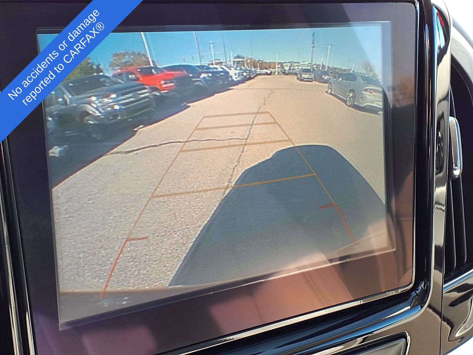 Used 2019 Chevrolet Traverse LT AWD/4WD image 24
