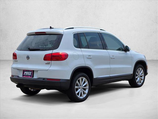 Used 2017 Volkswagen Tiguan Wolfsburg Edition AWD/4WD image 5