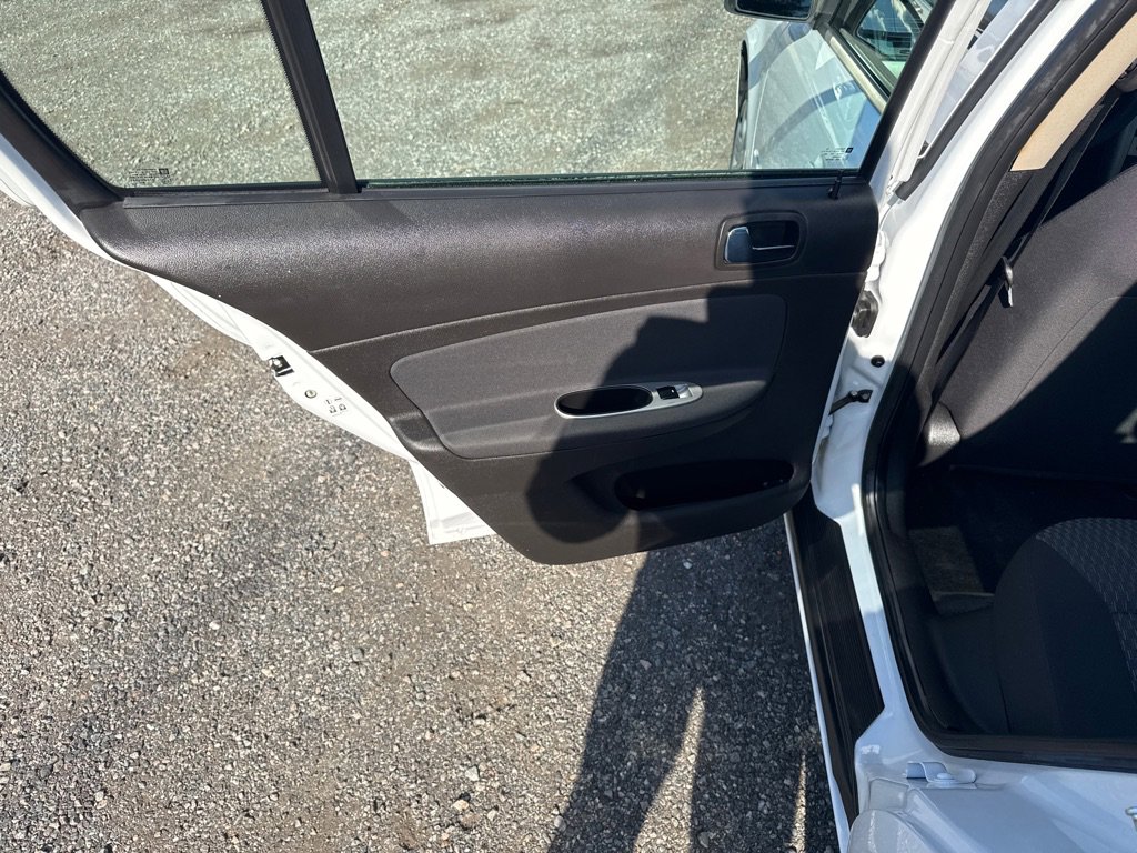 Used 2010 Chevrolet Cobalt LT image 17