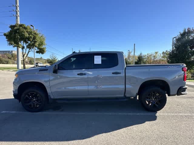 Used 2024 Chevrolet Silverado 1500 LT Trail Boss w/ Convenience Package II AWD/4WD image 2
