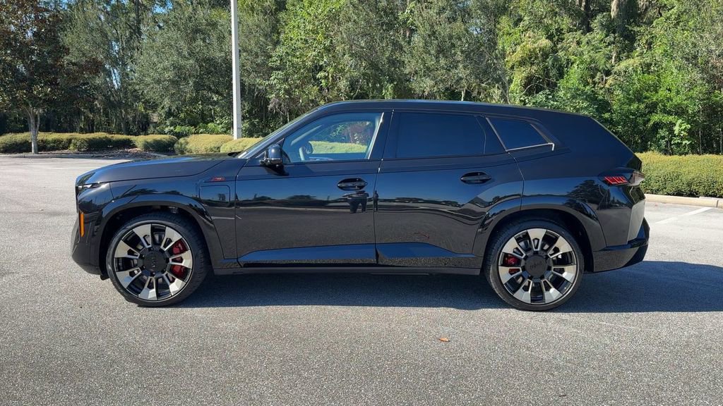 New 2026 BMW XM Label Red w/ M Driver's Package image 5