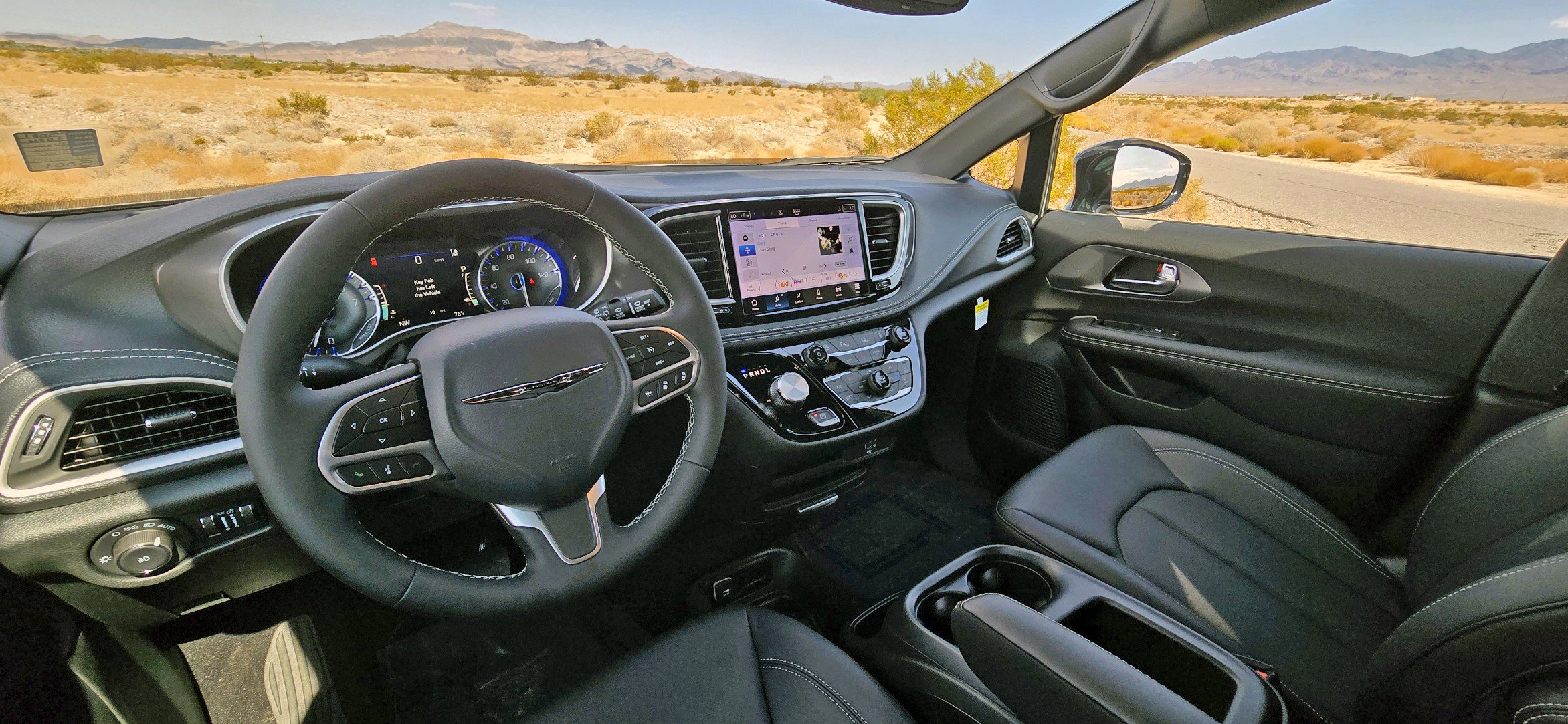 New 2026 Chrysler Pacifica Select image 8