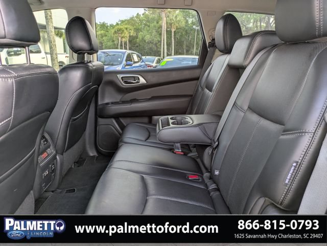 Used 2019 Nissan Pathfinder Platinum FWD image 13