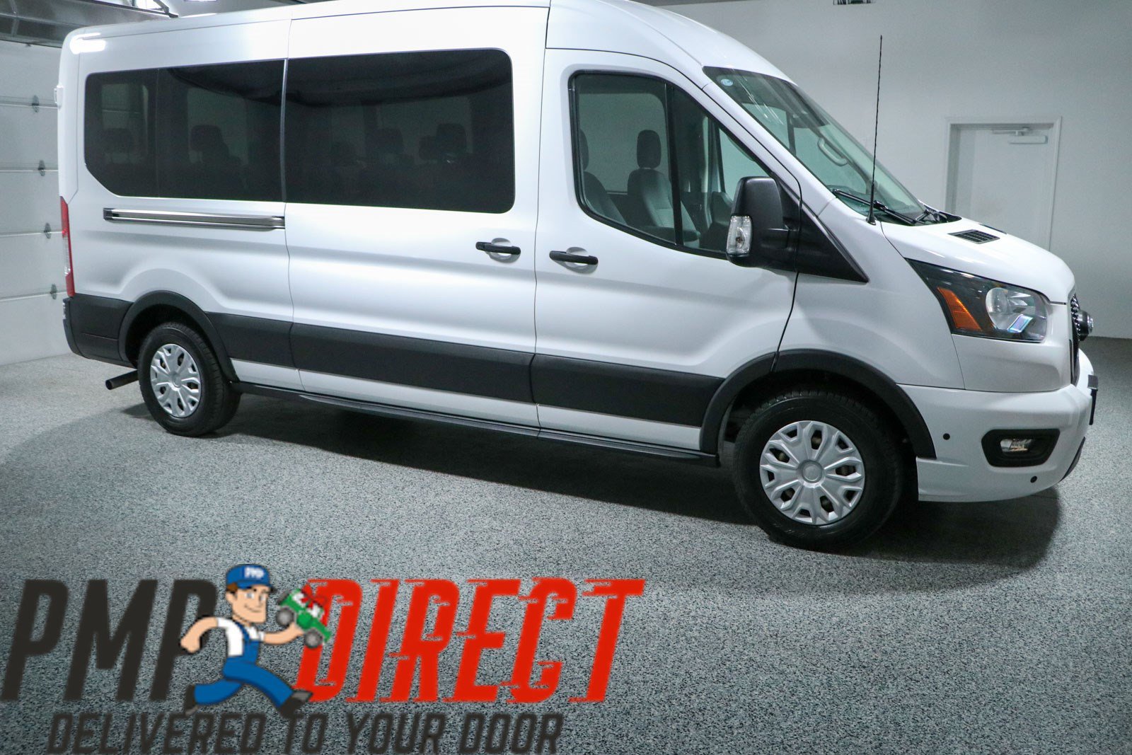 Used 2025 Ford Transit 350 XLT RWD image 6