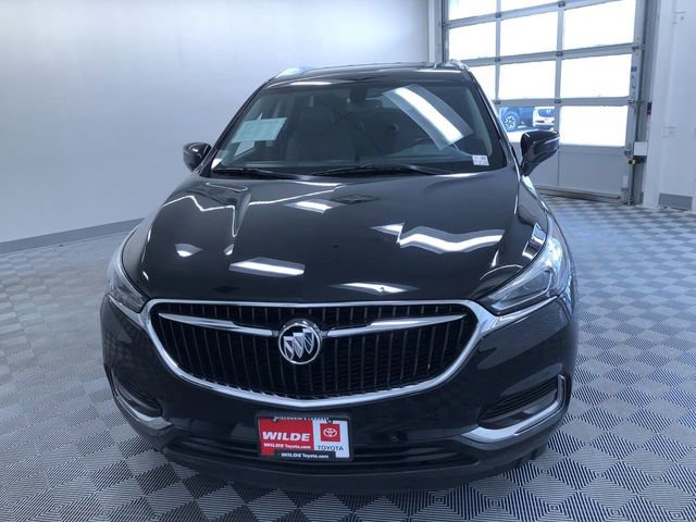 Used 2018 Buick Enclave Essence AWD/4WD image 15
