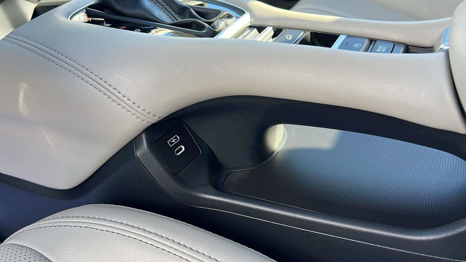 New 2026 Honda HR-V EX-L image 23