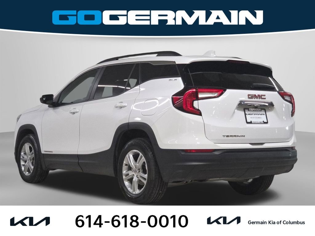 Used 2023 GMC Terrain SLE w/ Driver Convenience Package FWD image 11