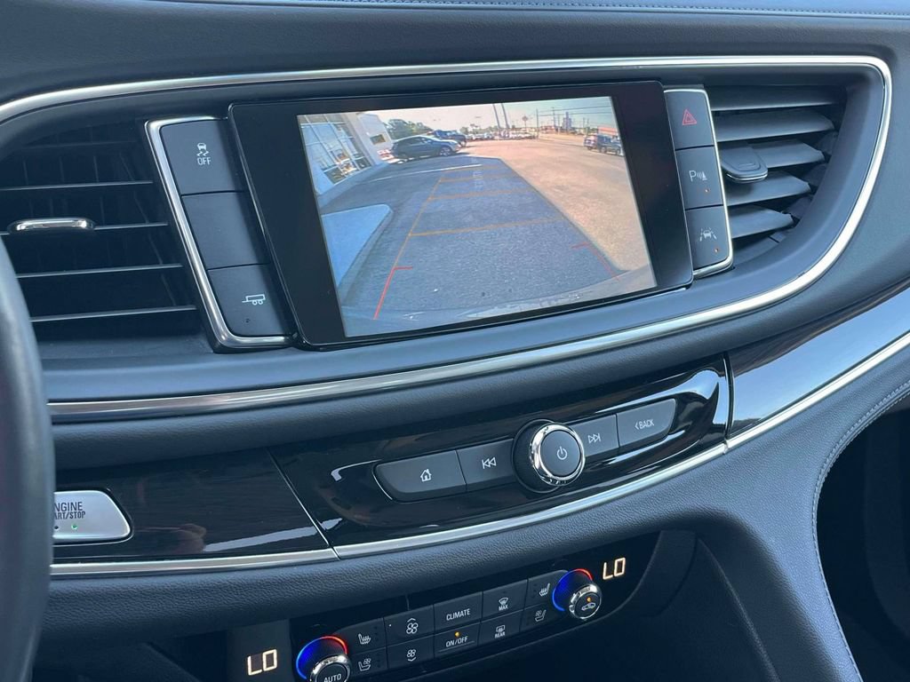 Certified 2018 Buick Enclave Premium w/ Experience Buick Package FWD image 35