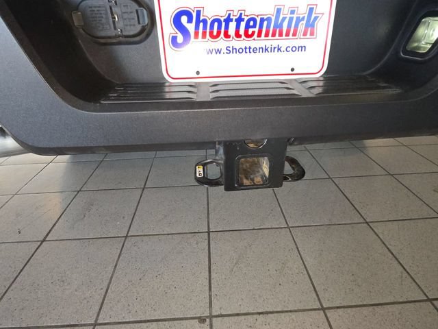 Used 2025 Toyota Tacoma TRD Sport AWD/4WD image 27
