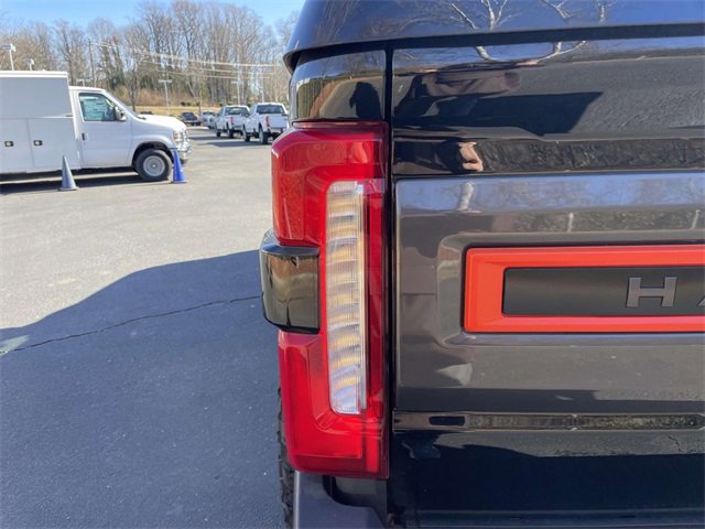 New 2025 Ford F250 Lariat w/ Lariat Ultimate Package image 34