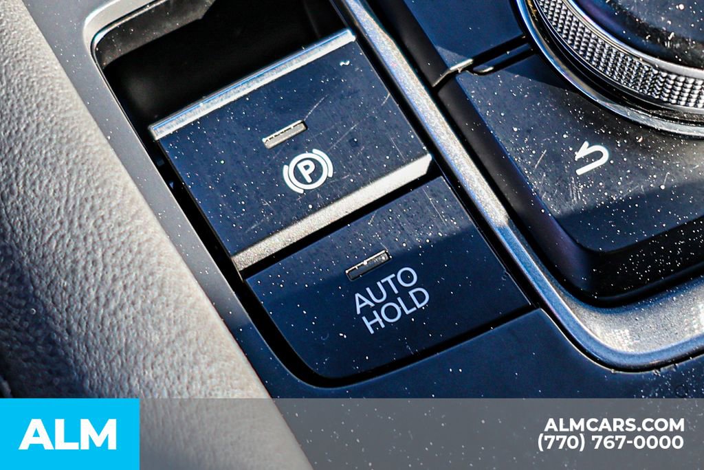 Used 2020 MAZDA MAZDA3 Sedan w/ Select Package image 44