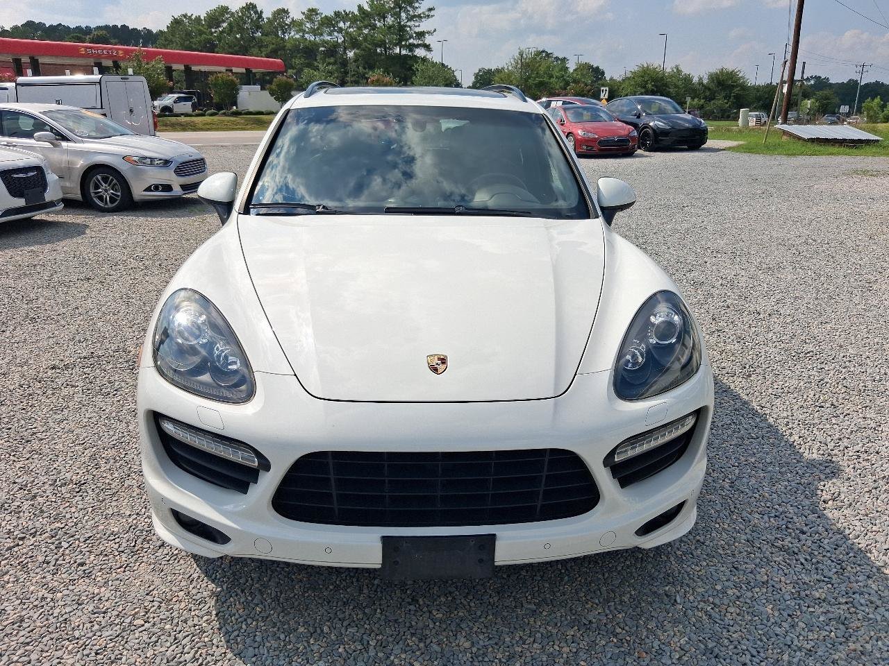 Used 2013 Porsche Cayenne GTS AWD/4WD image 8