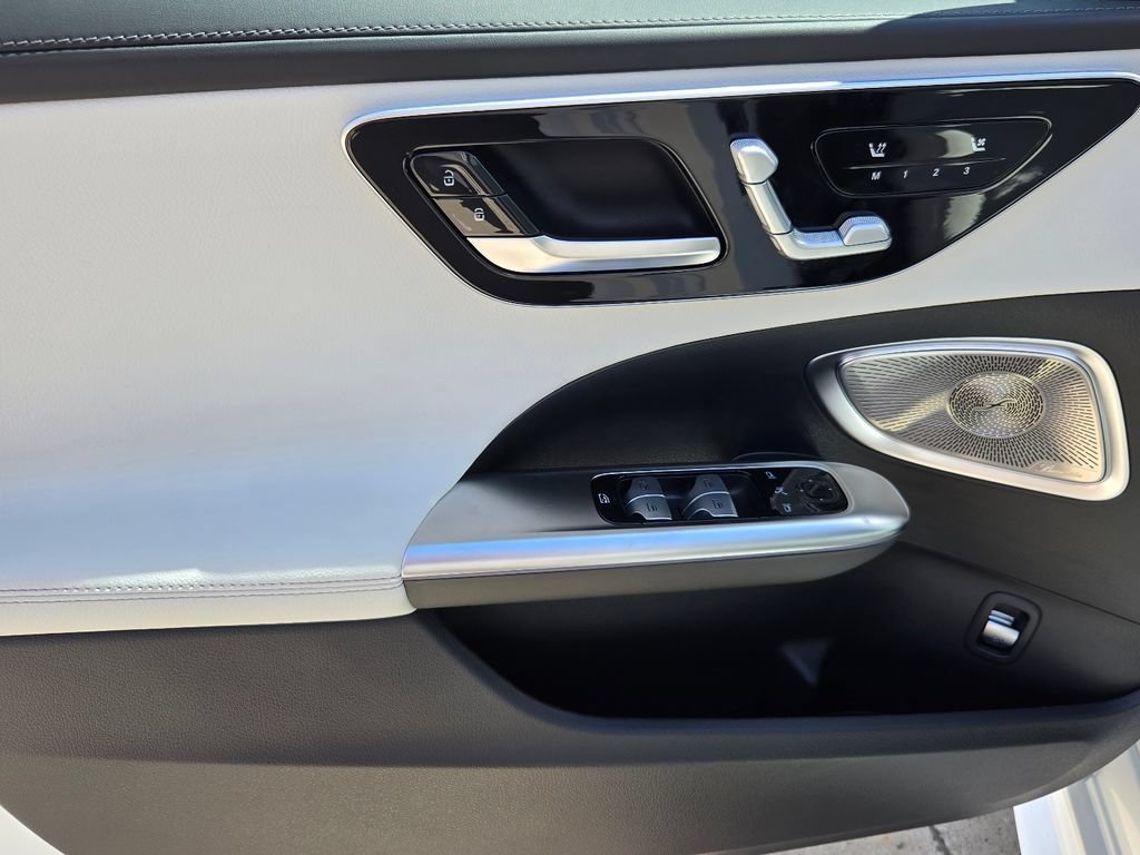 New 2026 Mercedes-Benz C 300 4MATIC Sedan image 19
