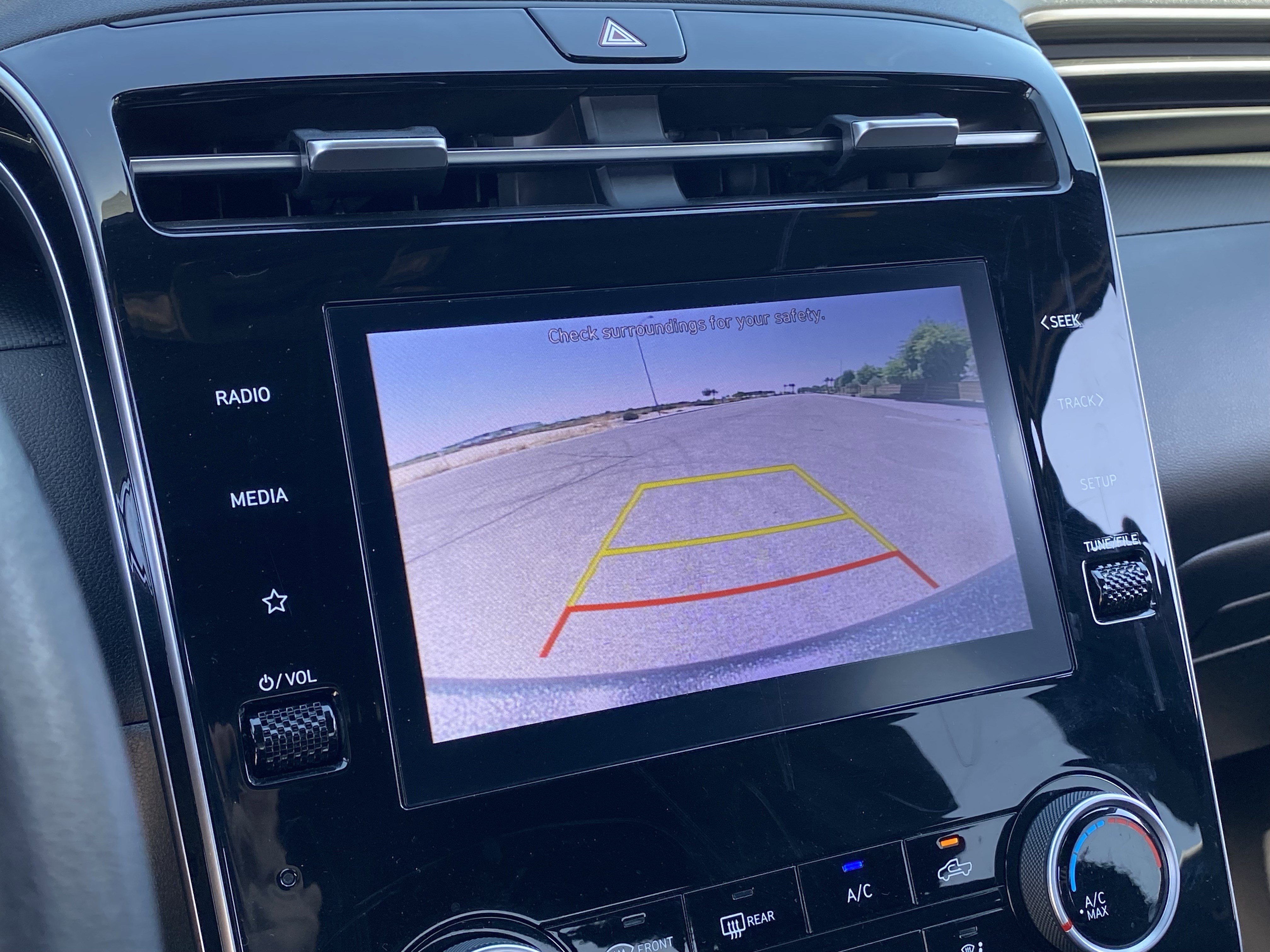 Certified 2022 Hyundai Santa Cruz SEL AWD/4WD image 22