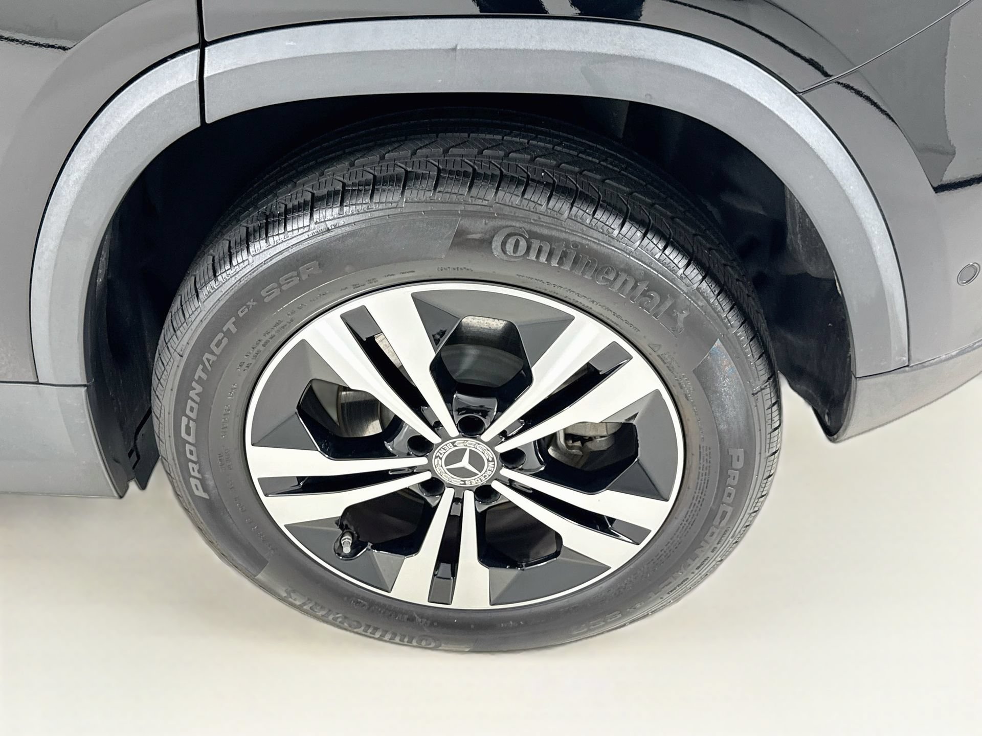 Certified 2025 Mercedes-Benz GLA 250 image 31