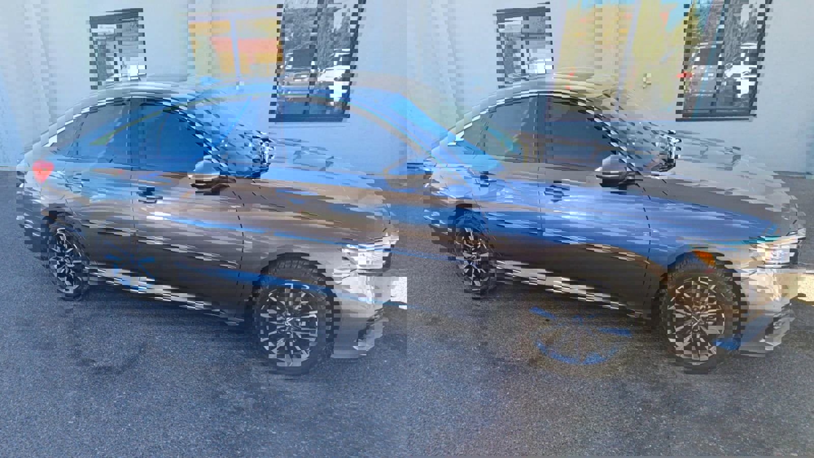 Used 2021 Honda Accord EX-L image 9