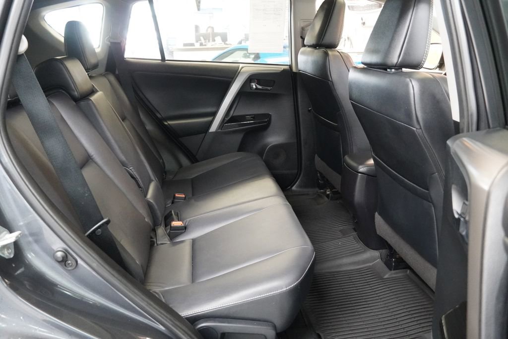 Used 2018 Toyota RAV4 Limited w/ All Weather Liner Package image 32
