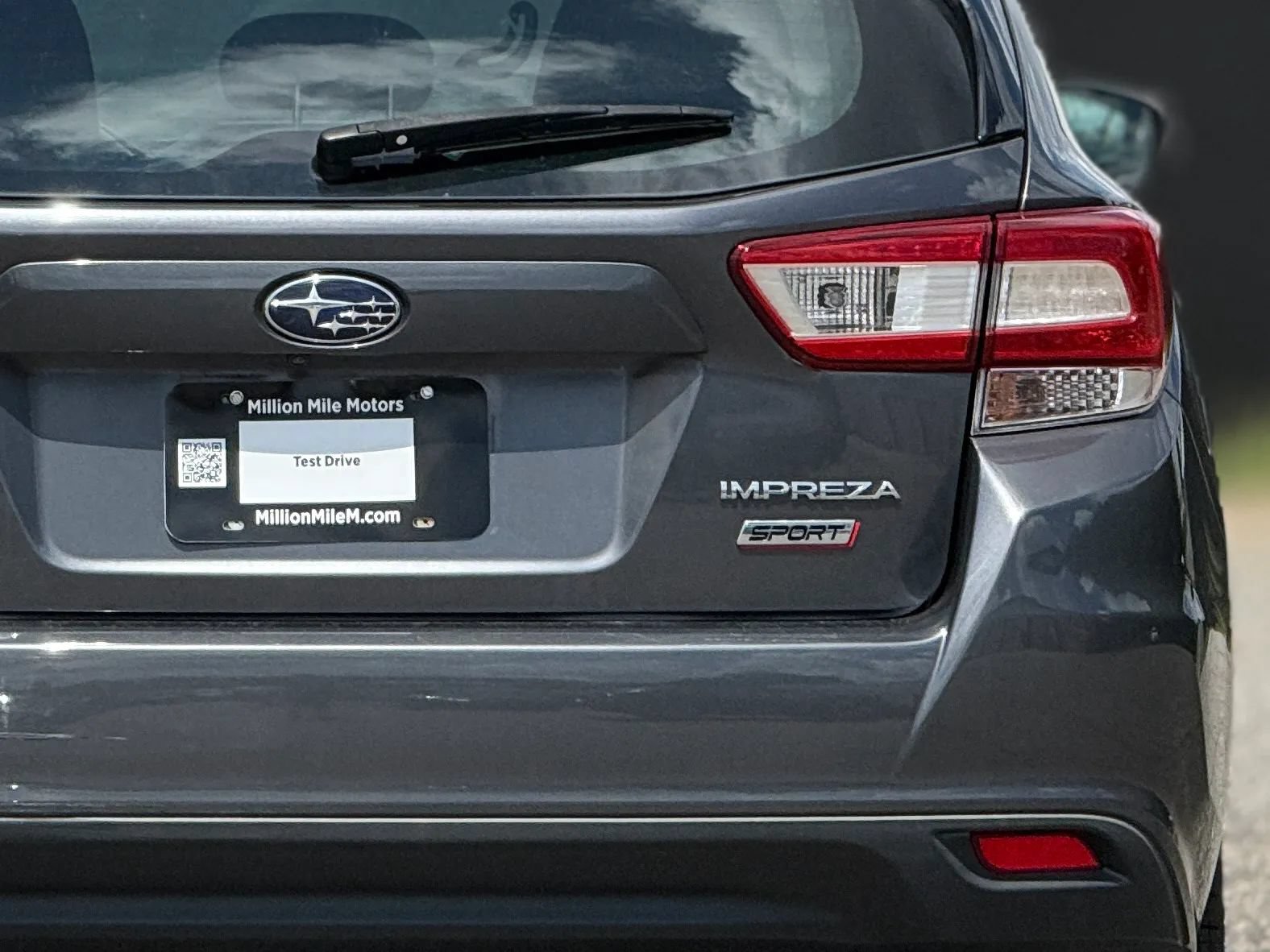 Used 2018 Subaru Impreza 2.0i Sport AWD/4WD image 15