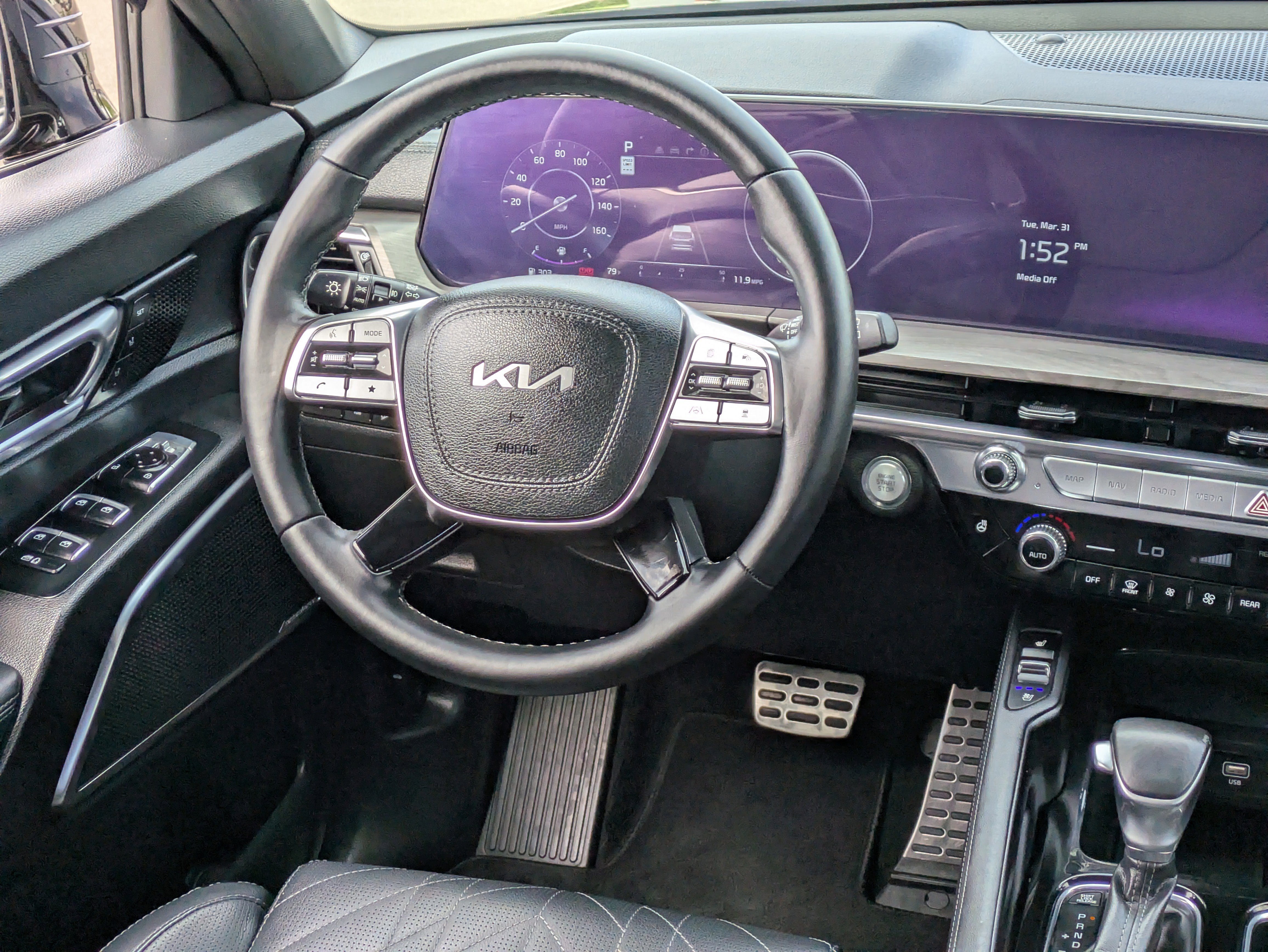 Used 2024 Kia Telluride SX X-Pro image 17