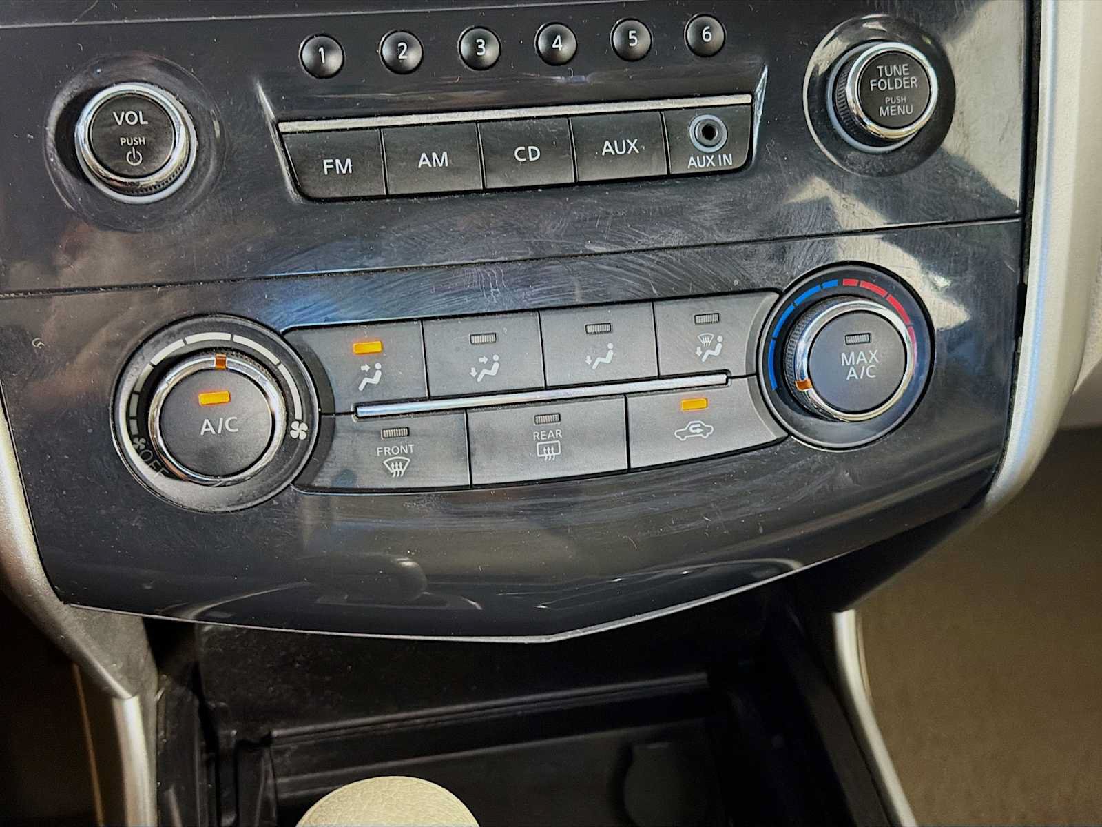 Used 2013 Nissan Altima 2.5 S FWD image 12