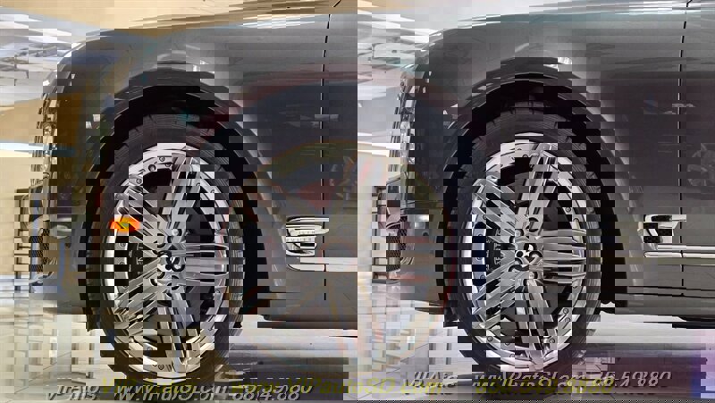 Used 2013 Bentley Mulsanne RWD image 42