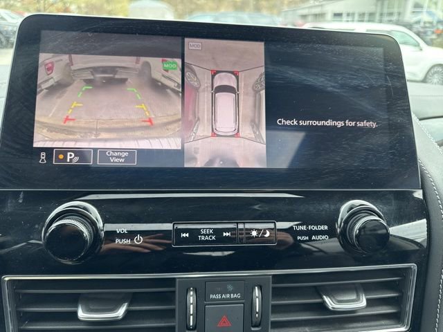 Used 2024 INFINITI QX80 Luxe AWD/4WD image 44