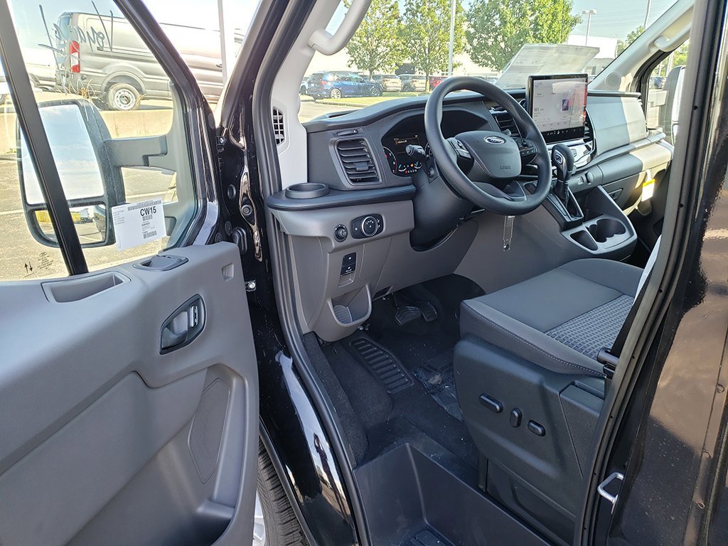 New 2025 Ford Transit 350 XLT image 9