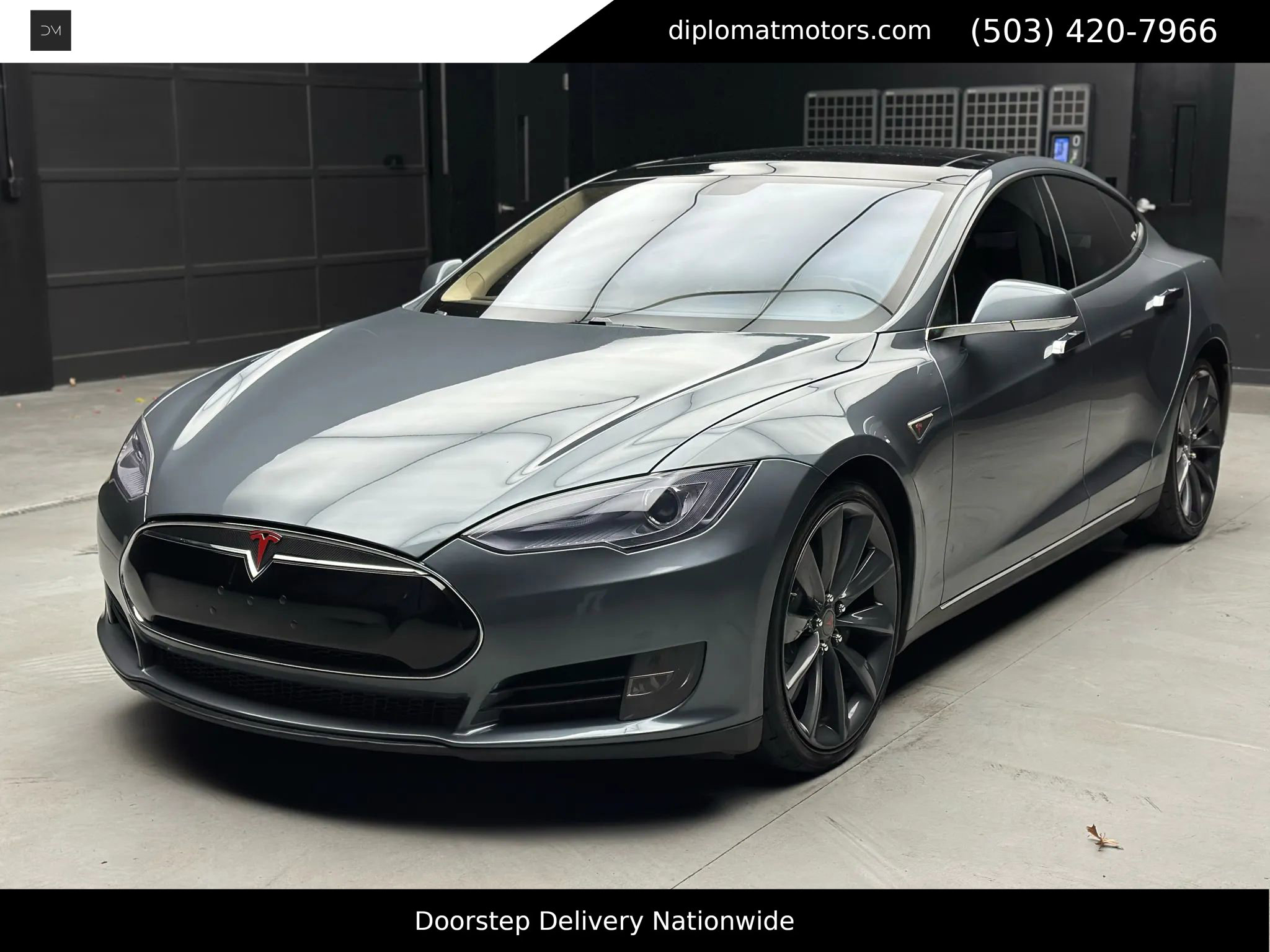 Used 2013 Tesla Model S Performance image 1