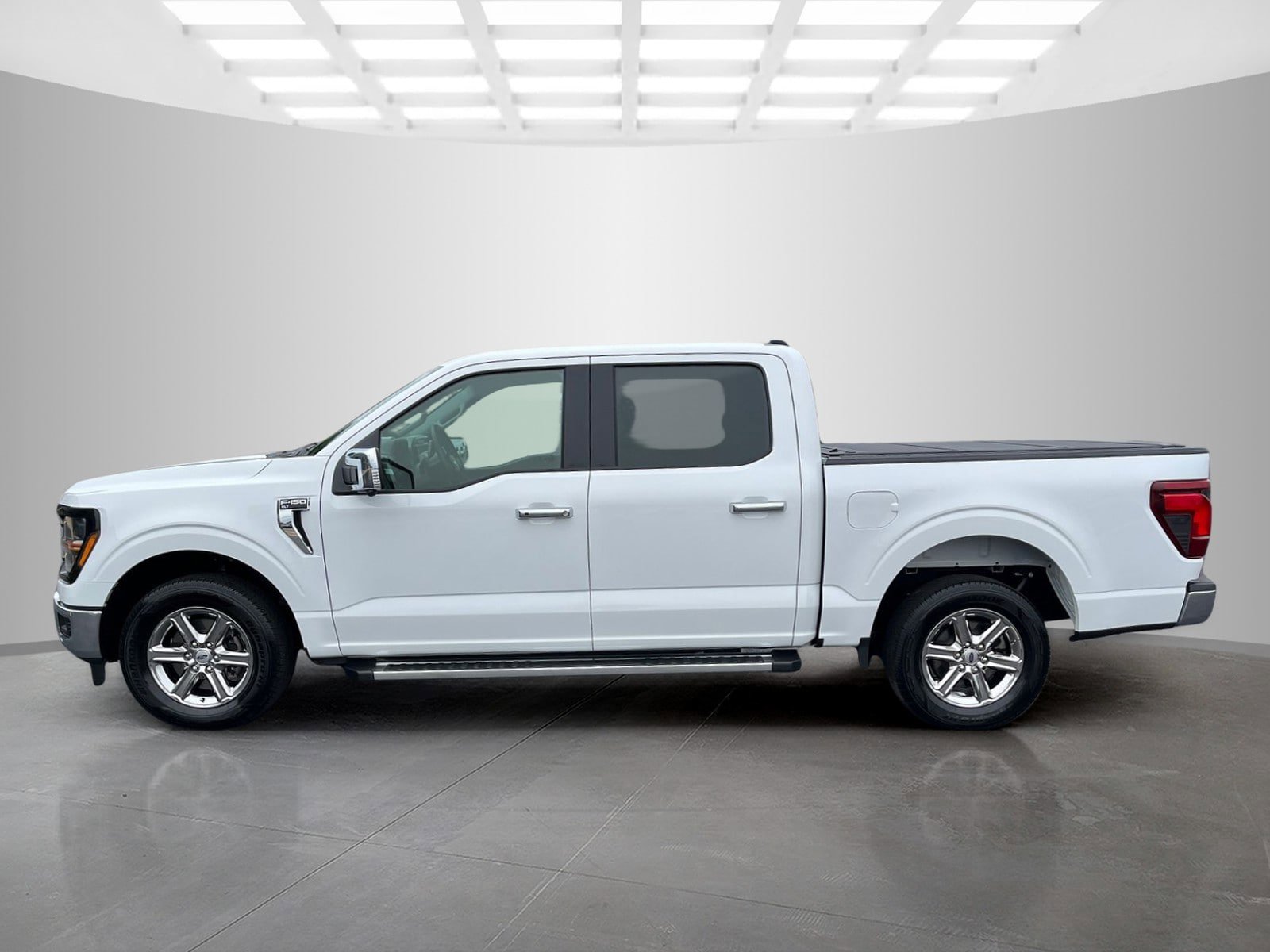 Used 2025 Ford F150 XLT w/ Equipment Group 302A MID RWD image 8