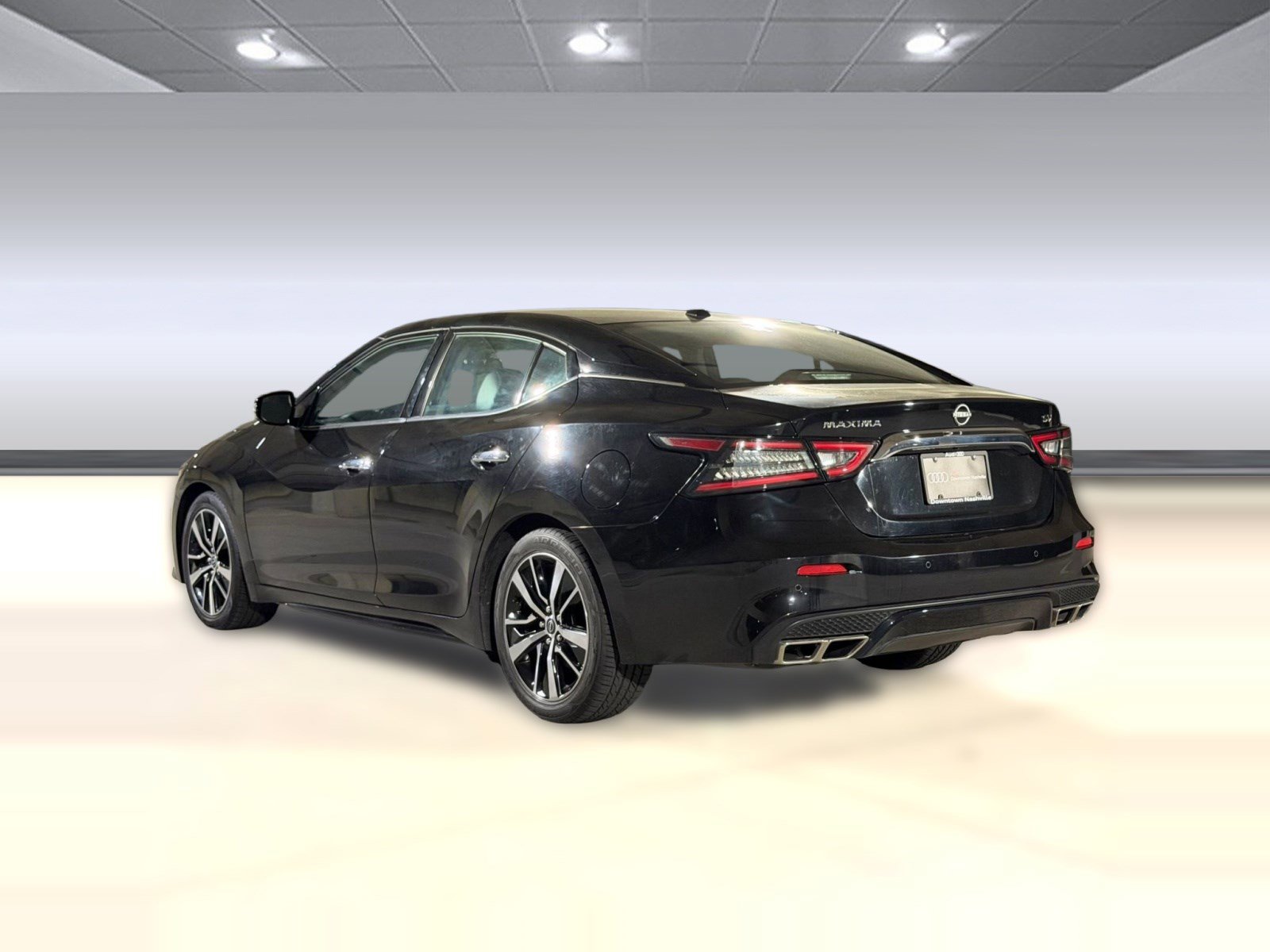 Used 2023 Nissan Maxima SV w/ Floor Mat Group FWD image 3