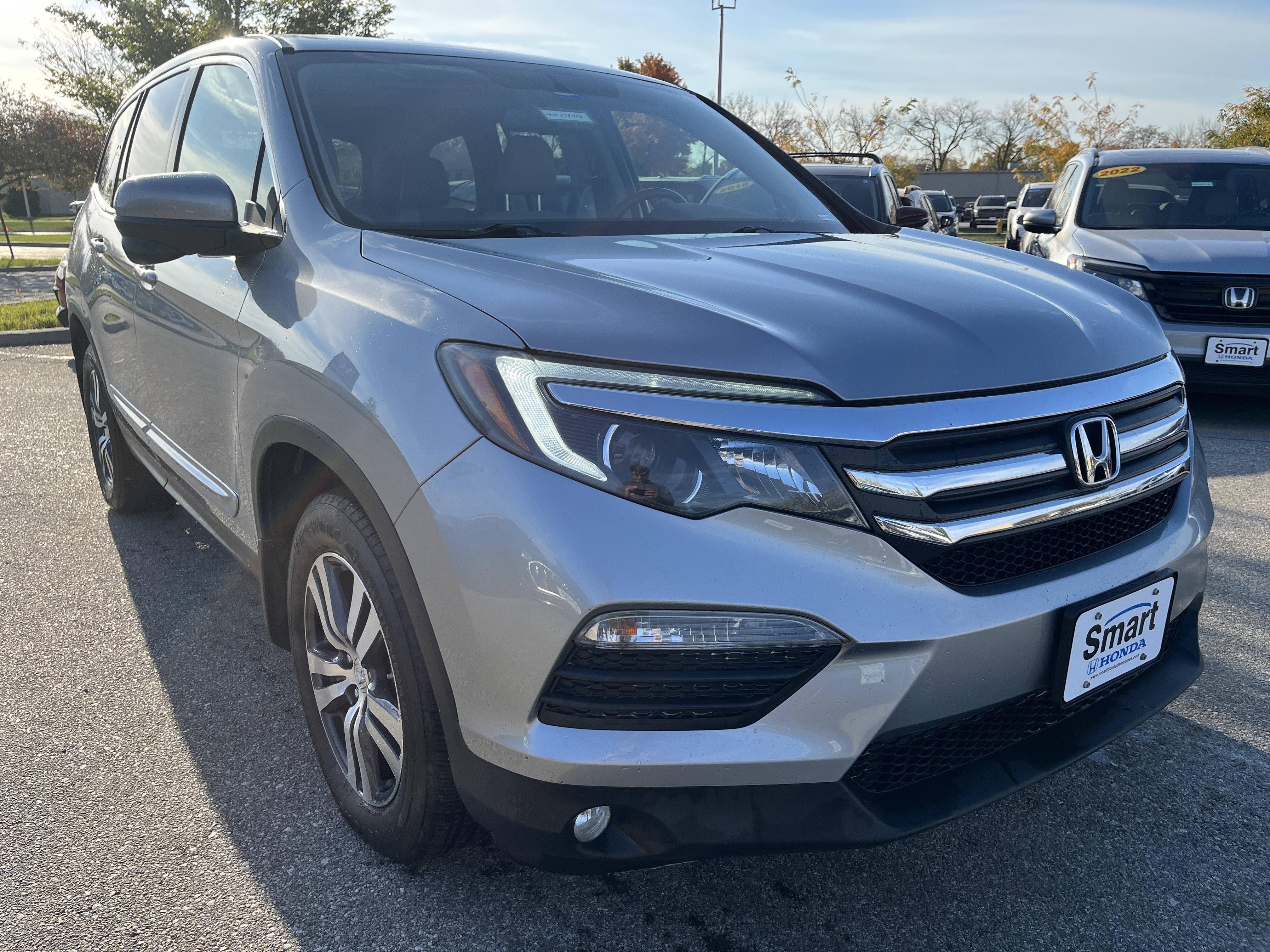 Used 2017 Honda Pilot EX-L image 3
