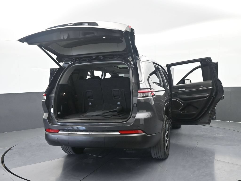 Used 2023 Jeep Grand Cherokee L Limited w/ Trailer Tow Group (B) RWD image 79