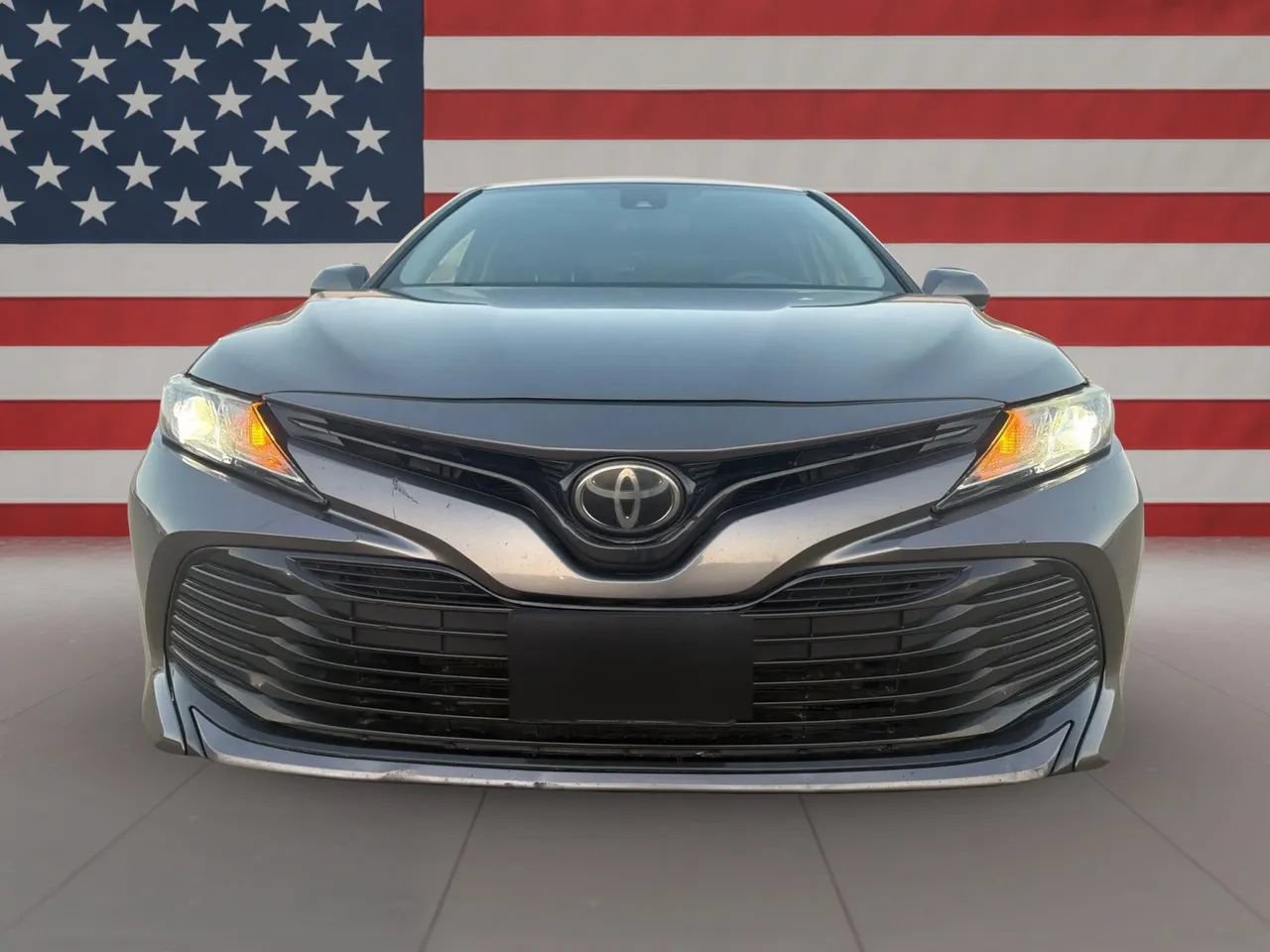 Used 2019 Toyota Camry LE FWD image 25