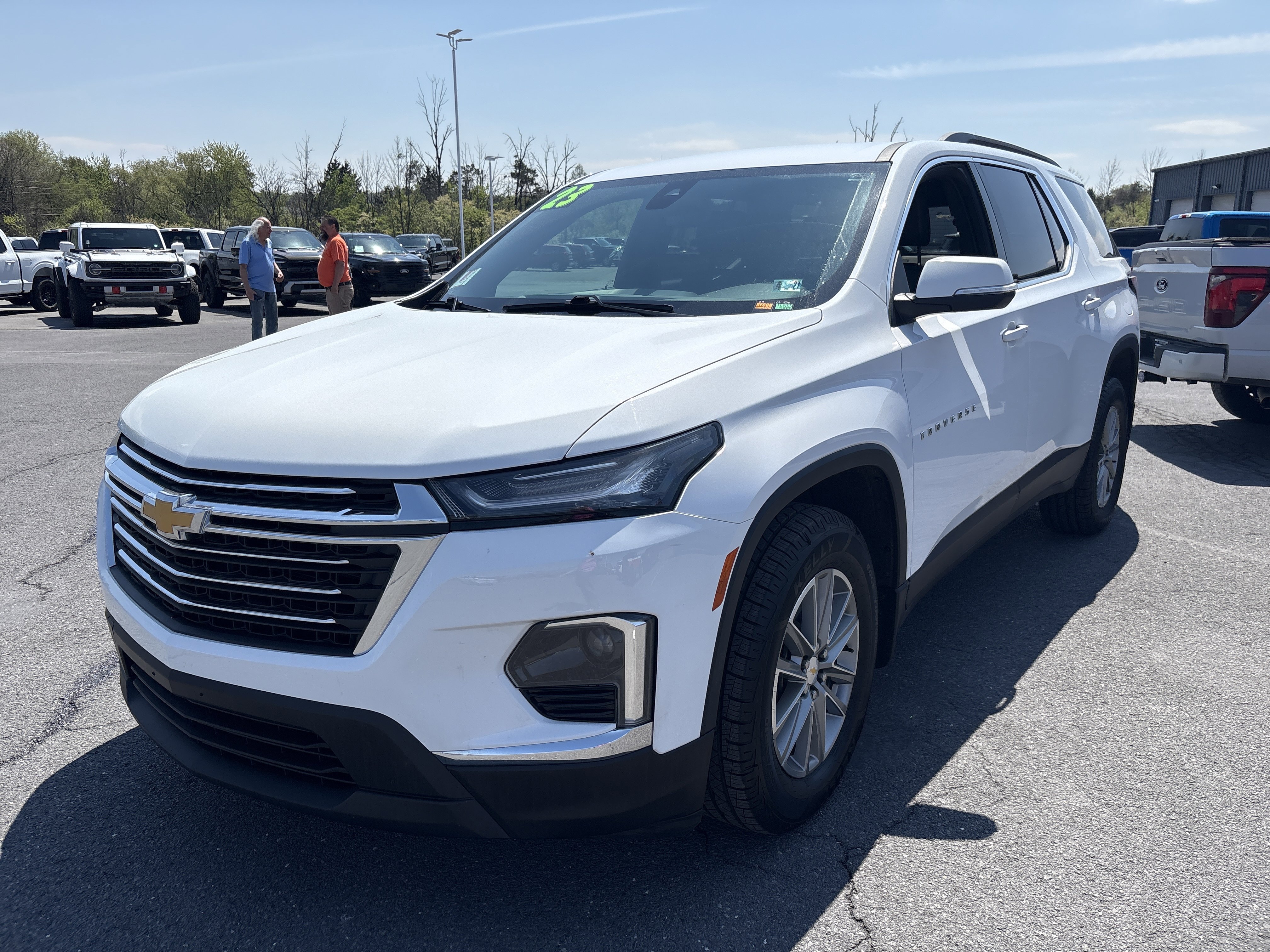 Used 2023 Chevrolet Traverse LT AWD/4WD image 13